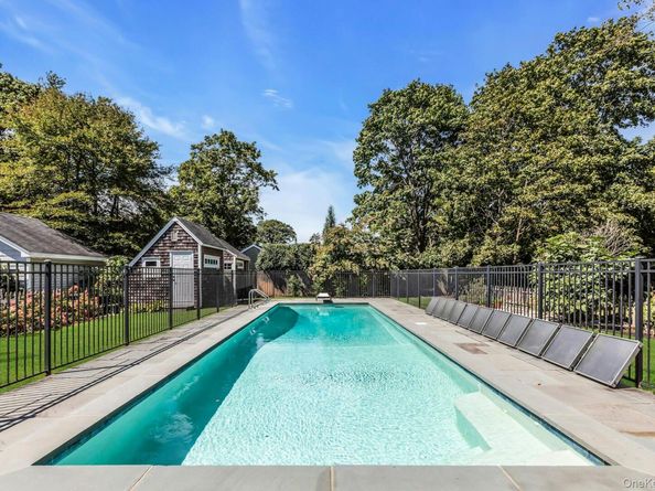 44 Bay Avenue, Bayport NY 11705