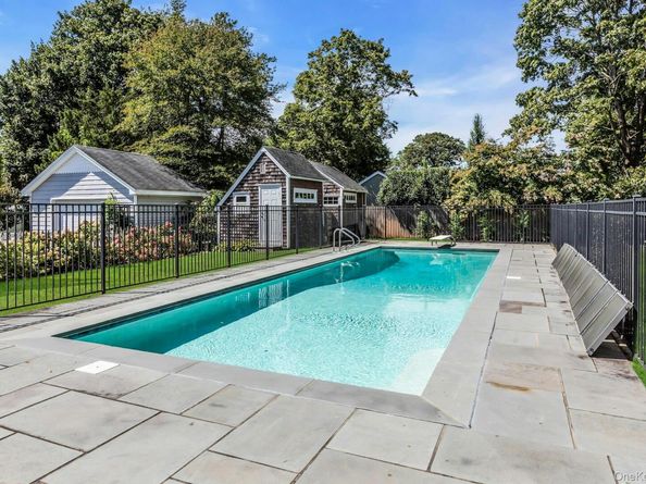 44 Bay Avenue, Bayport NY 11705