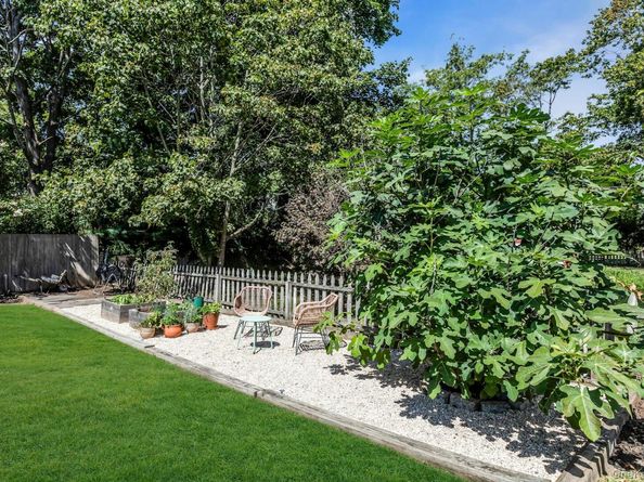 44 Bay Avenue, Bayport NY 11705