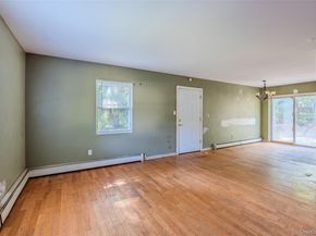 11 Seymour Lane, Medford NY 11763