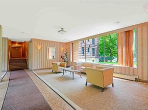 224-24 Union Turnpike 2B, Bayside NY 11427