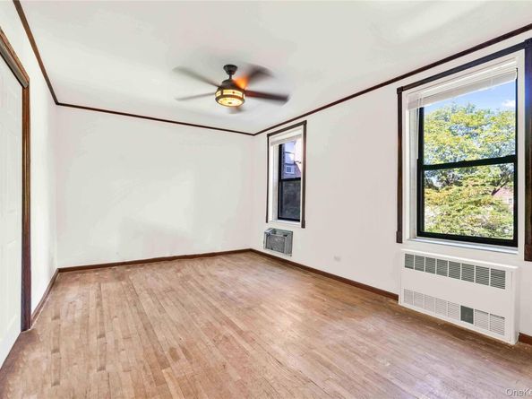 224-24 Union Turnpike 2B, Bayside NY 11427