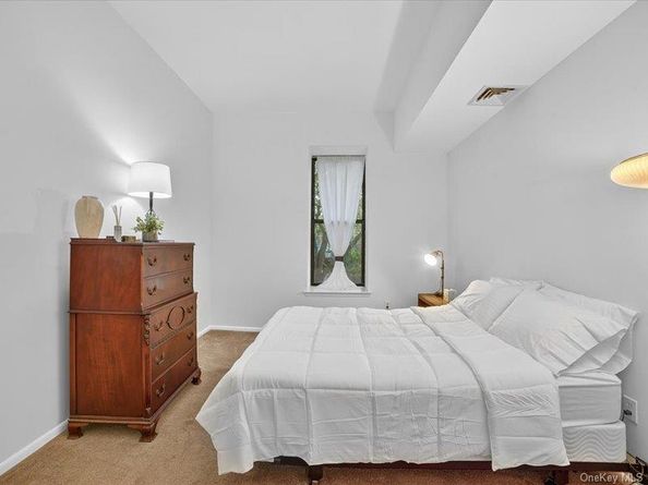 75 McKinley Avenue B19, White Plains NY 10606