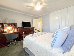 229 Springmeadow Drive C, Holbrook NY 11741