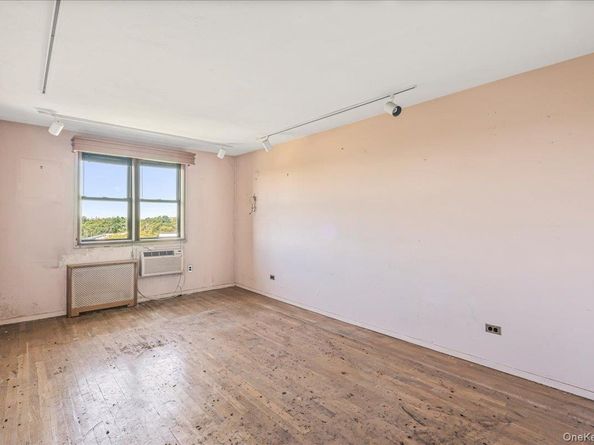 8409 155th Avenue 5A, Howard Beach NY 11414