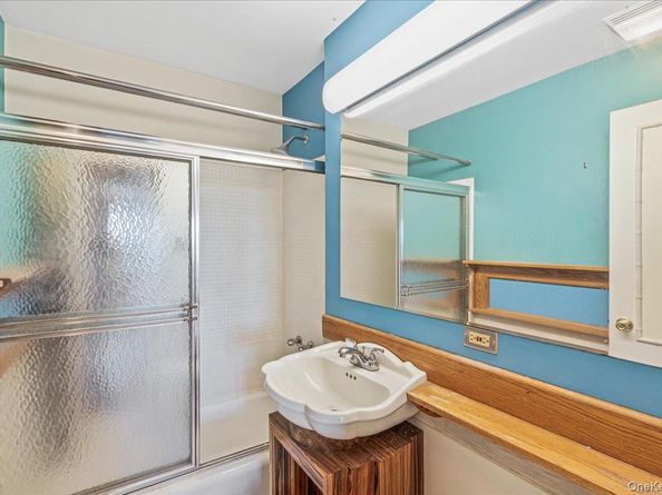 8409 155th Avenue 5A, Howard Beach NY 11414