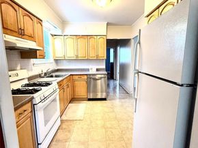 125-21 5 Ave, College Point NY 11356