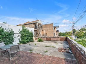 125-21 5 Ave, College Point NY 11356