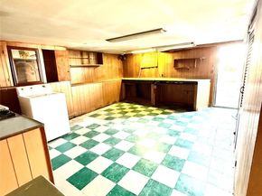 125-21 5 Ave, College Point NY 11356