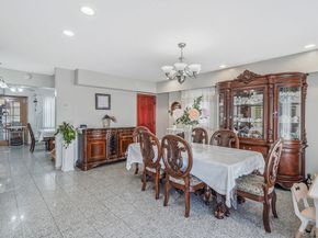 1022 Rosegold Street, Franklin Square NY 11010