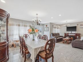 1022 Rosegold Street, Franklin Square NY 11010