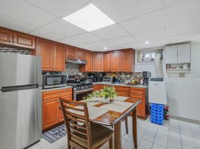 1022 Rosegold Street, Franklin Square NY 11010