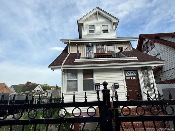 16144 86th Avenue, Jamaica Hills NY 11432