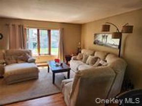 35 Mulford Place, Hempstead NY 11550