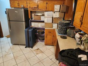 35 Mulford Place, Hempstead NY 11550