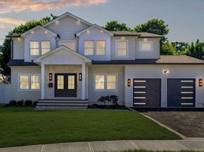 8 Van Cott Place, North Bellmore NY 11710