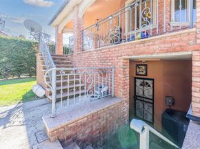 160-03 Cryders Lane, Whitestone NY 11357