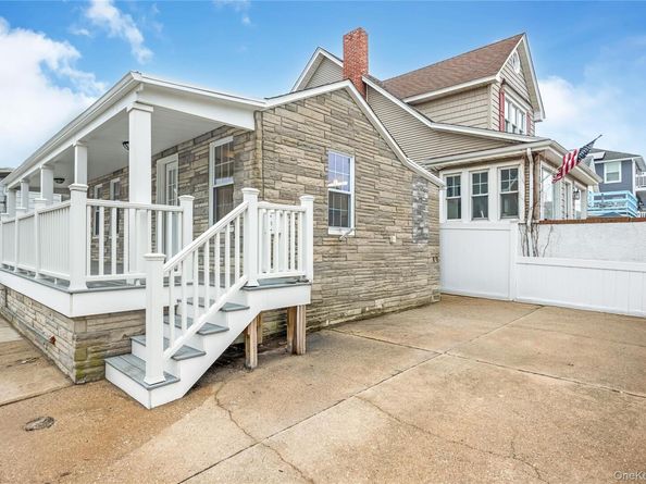 195 Oceanview, Long Beach NY 11561