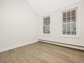 195 Oceanview, Long Beach NY 11561