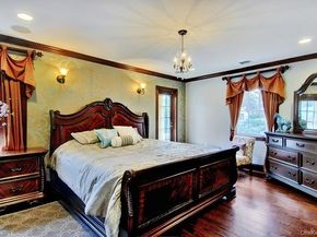 15 Hilltop Drive, Manhasset NY 11030