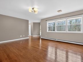 9 Oxford Court, Wheatley Heights NY 11798