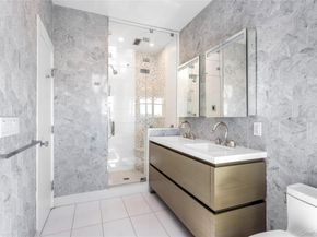 580 Dune Road 5, Westhampton NY 11978