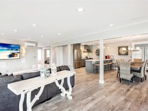 580 Dune Road 5, Westhampton NY 11978