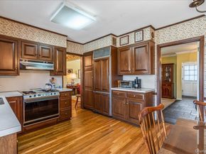 217-53 Kingsbury Avenue, Oakland Gardens NY 11364