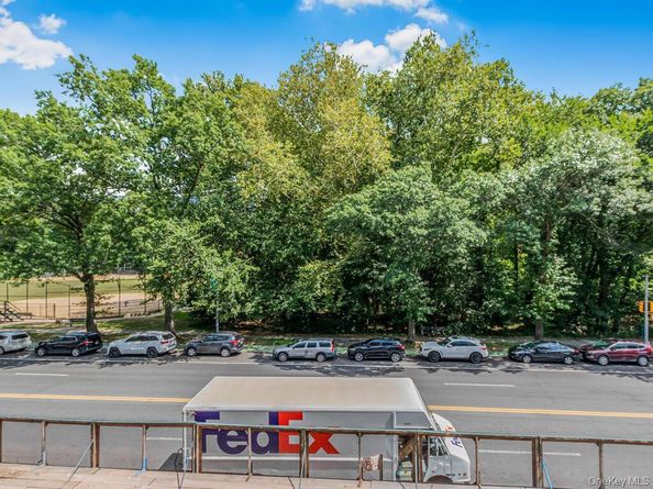 6535 Broadway 2G, Bronx NY 10471