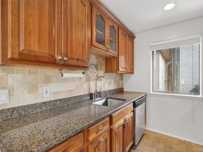 89 N Broadway 213, White Plains NY 10603