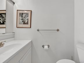 89 N Broadway 213, White Plains NY 10603