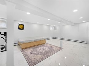 35 Barwick Street, Floral Park NY 11001