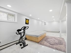 35 Barwick Street, Floral Park NY 11001