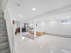 35 Barwick Street, Floral Park NY 11001