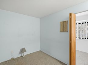 19 Newbrook 19, Bay Shore NY 11706