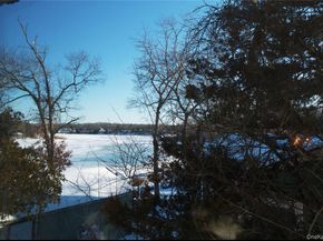 215 Lakeside Trail, Ridge NY 11961
