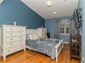 218 Willow Lane, Valley Stream NY 11580