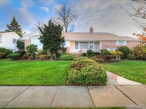 58 Allen Road, Rockville Centre NY 11570