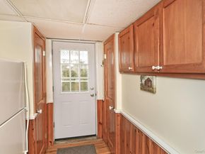 325 Cayuga Avenue, East Meadow NY 11554