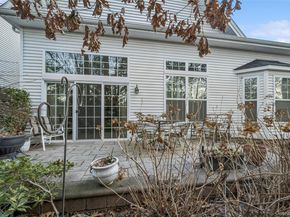 6 Ovation Place, Eastport NY 11941