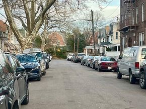 10214 85th Drive, Richmond Hill North NY 11418