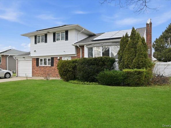 400 Plainview Road, Hicksville NY 11801