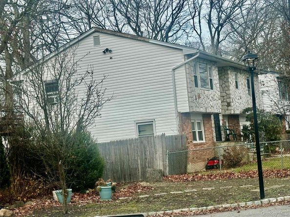 25 Crown Avenue, Huntington NY 11743