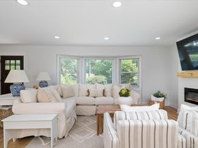 2 Meadowlark Lane, Huntington NY 11743