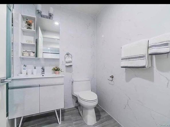 144-25 Sanford Avenue 4L, Flushing NY 11355