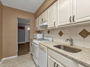 494 S Ocean Avenue 1M, Freeport NY 11520