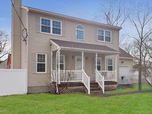 116 Robinwood Drive, Shirley NY 11967