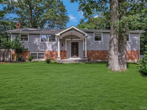 27 Upper Sheep Pasture Road, East Setauket NY 11733