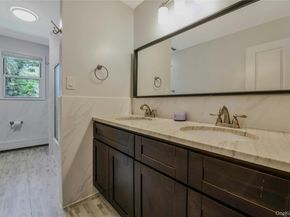 27 Upper Sheep Pasture Road, East Setauket NY 11733