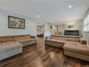 27 Upper Sheep Pasture Road, East Setauket NY 11733